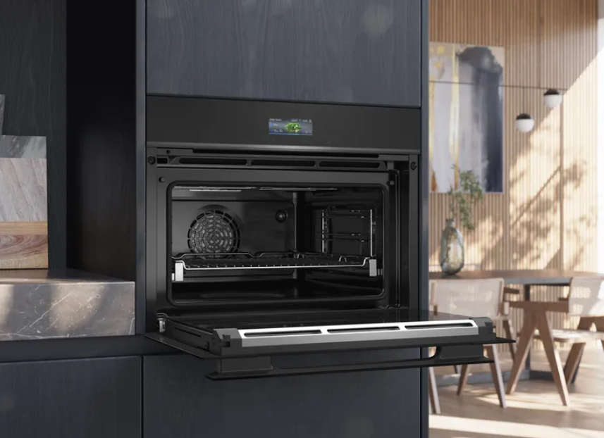 four compact encastrable StudioLine CB974GKB1